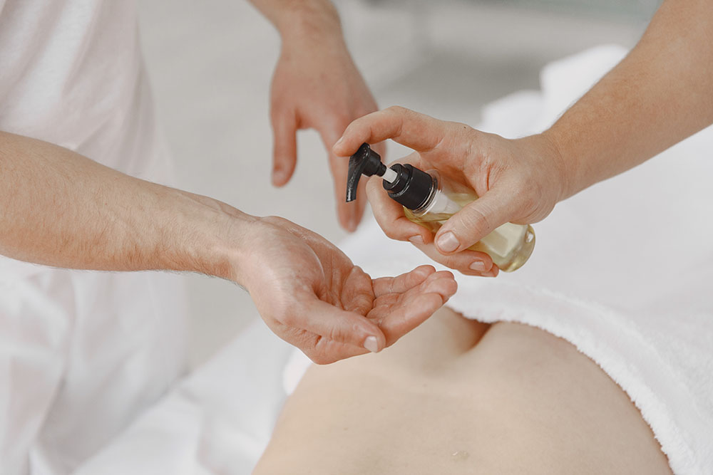 Oil Aroma Massage